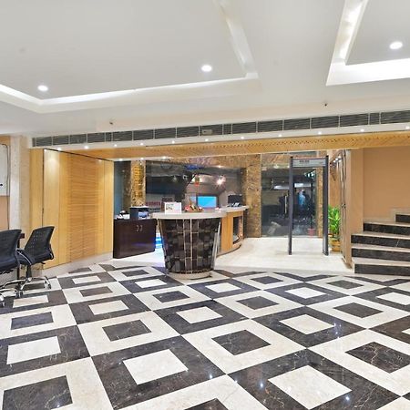 Hotel Vanson Delite - New Delhi Railway Station Exteriör bild